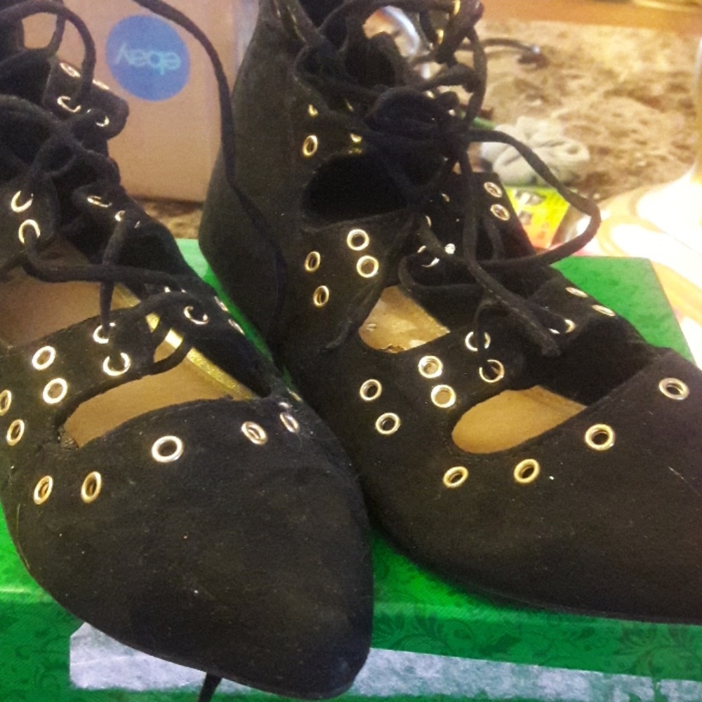 Woman  shoes